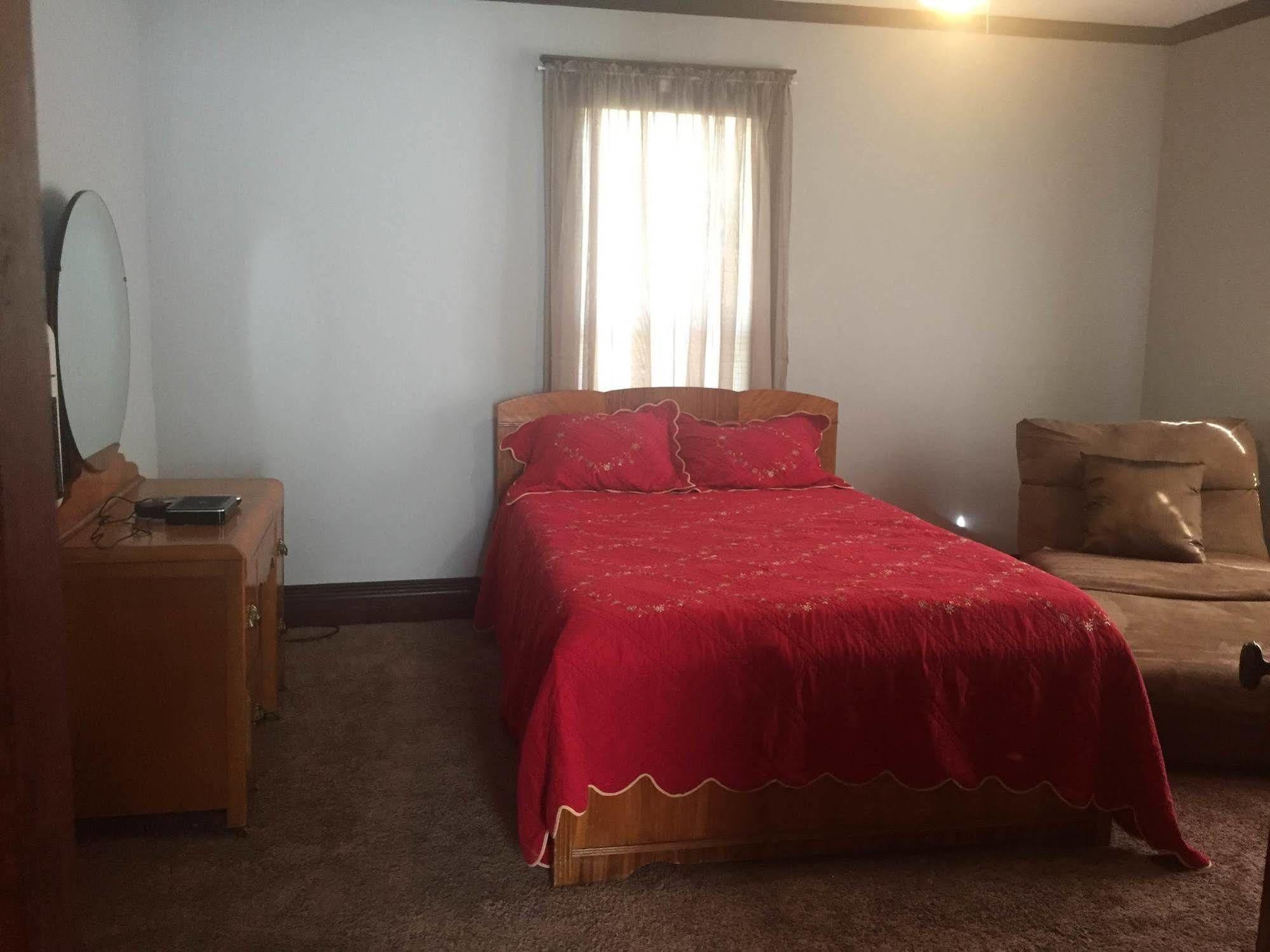 ホテルThe Old Coe House Burkesville エクステリア 写真